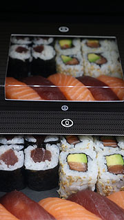 Sushi Boxen zum mitnehmen (©Foto: Martin Schmitz)